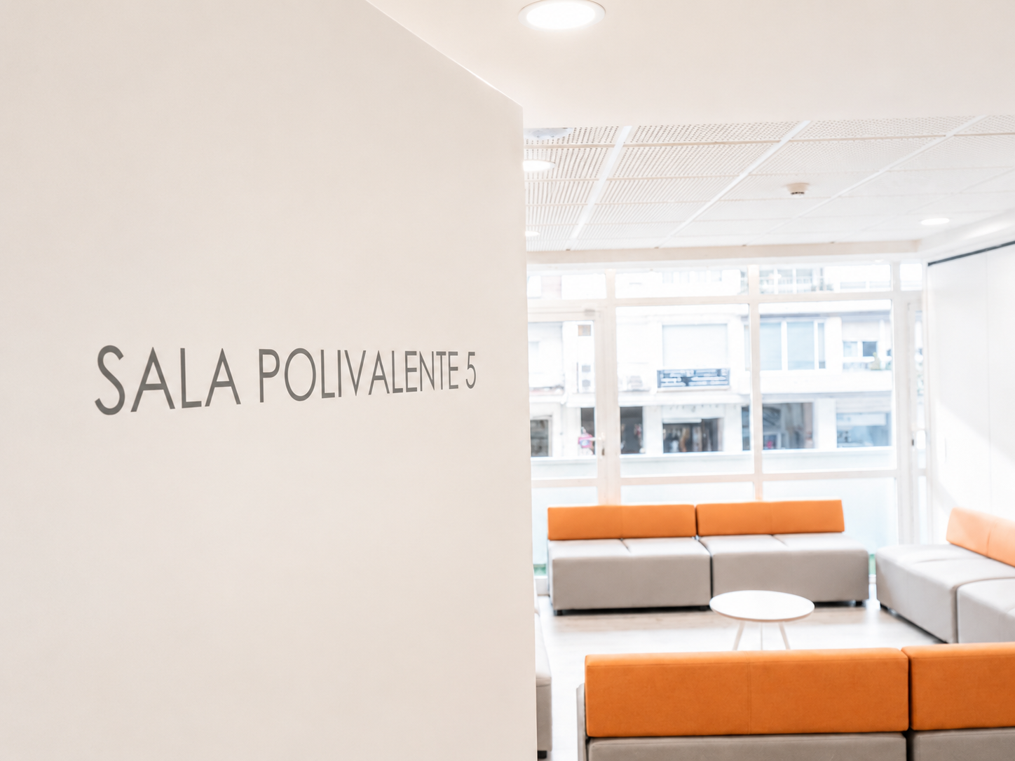 SALA POLIVALENTE 1 EDITADO